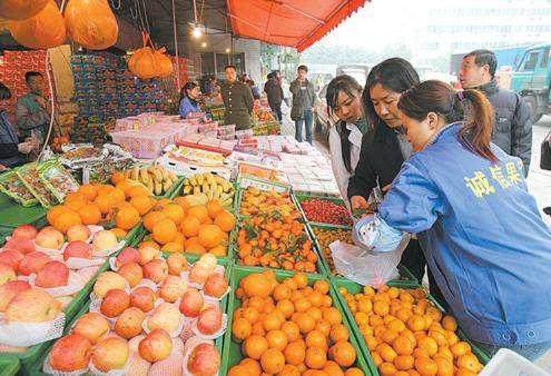 如何在水果市场挑选到新鲜美味的佳品